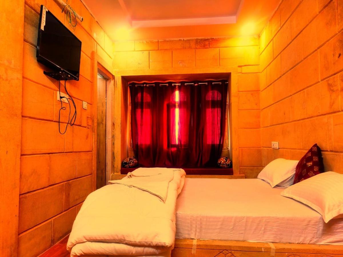 Hotel Jaswant Palace Dzsaiszalmer Kültér fotó