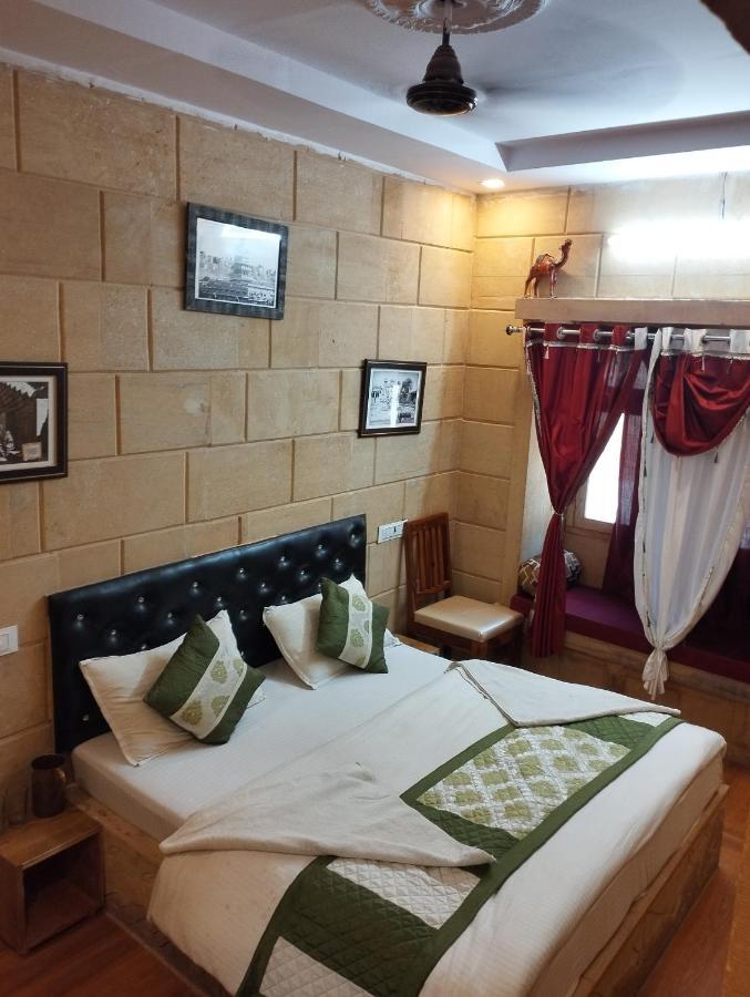 Hotel Jaswant Palace Dzsaiszalmer Kültér fotó