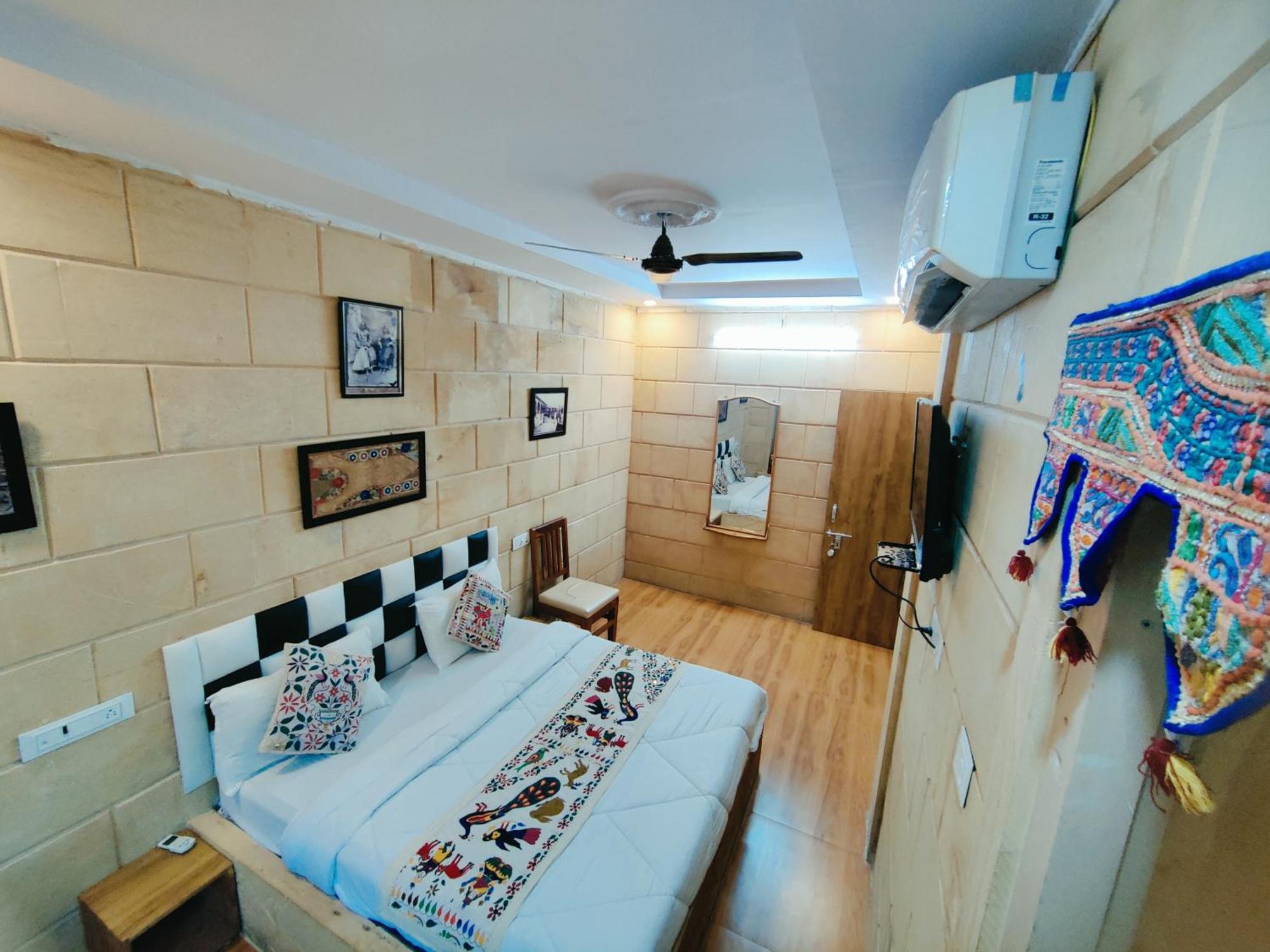Hotel Jaswant Palace Dzsaiszalmer Szoba fotó