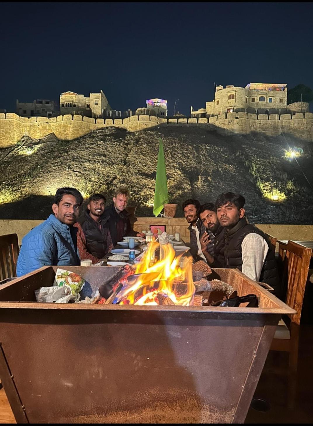 Hotel Jaswant Palace Dzsaiszalmer Kültér fotó