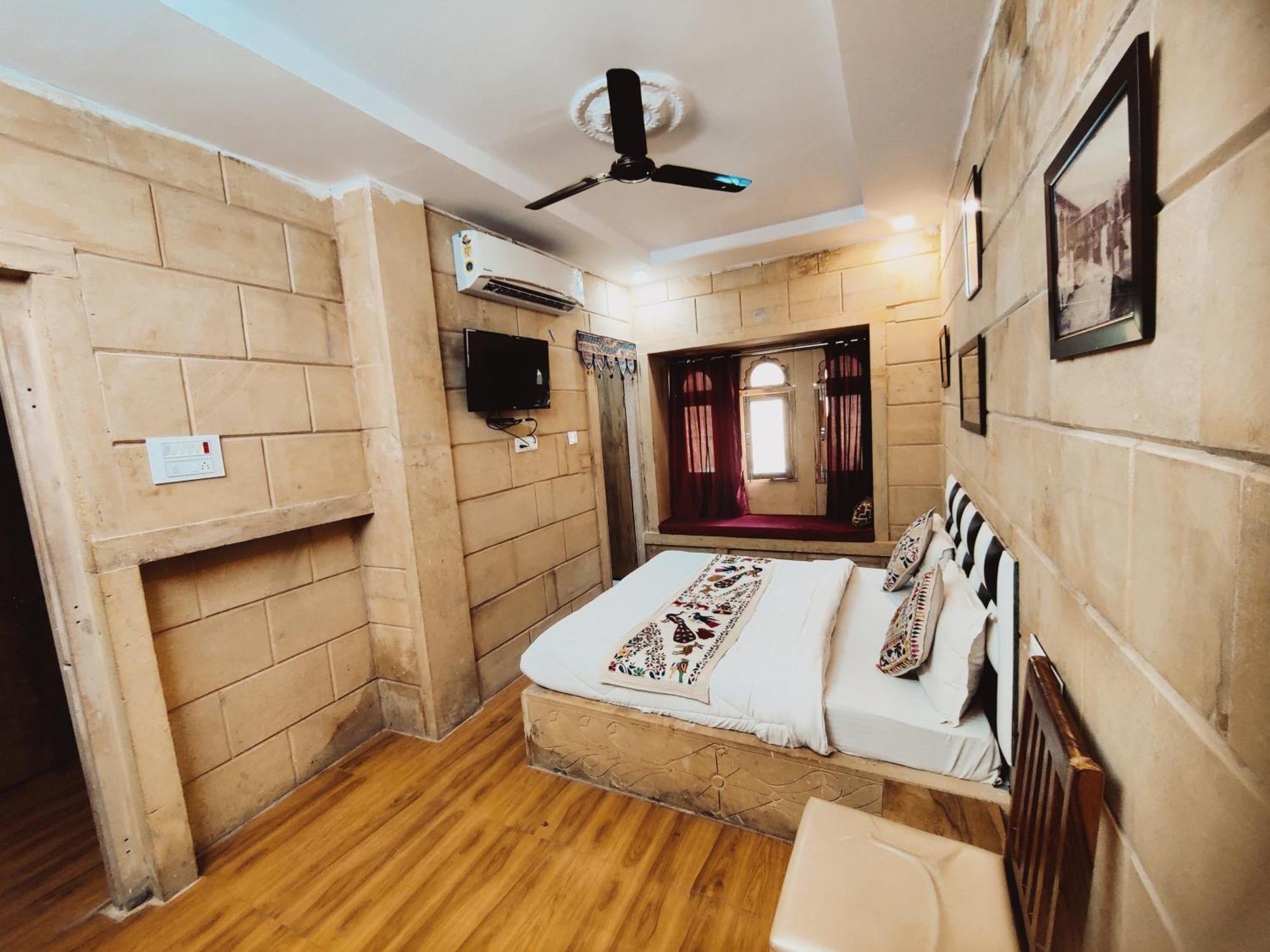 Hotel Jaswant Palace Dzsaiszalmer Szoba fotó